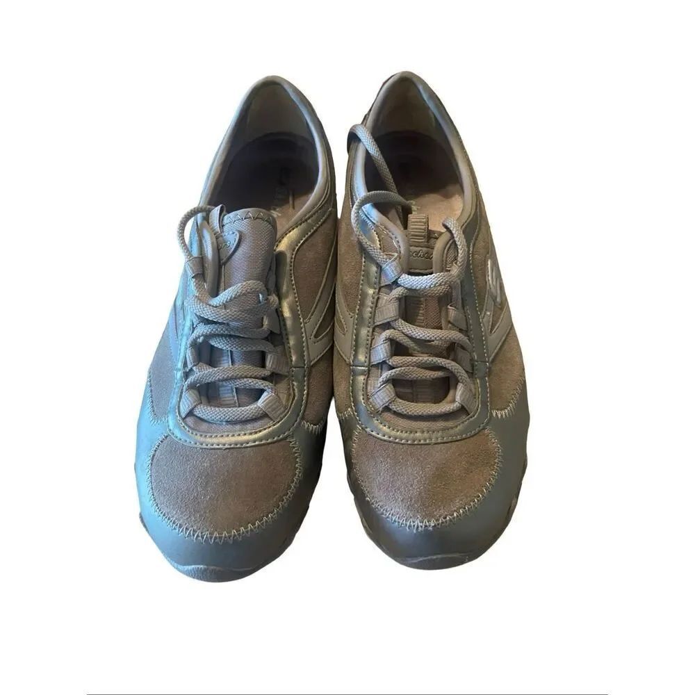 Skechers Womens Brown and Gold Lace Up Walking Athletic Sneakers Shoes Size 9.5
